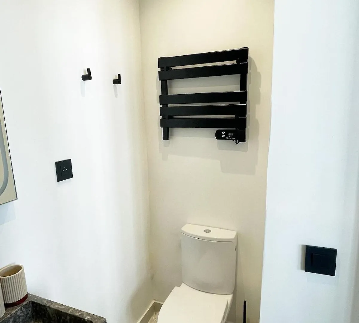 Renovated Studio Centre Paris-24M
